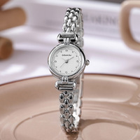 Montre-bracelet en alliage pour femme, style Asie du Sud-Est, luxe léger, mouvement à quartz, vente en gros directe usine, ODM OEM