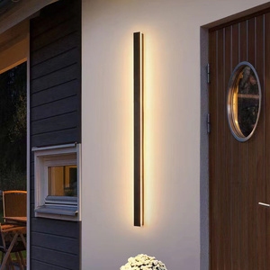 Lámpara de Pared LED Moderna para Exteriores, Resistente al Agua, con Diseño de Tira Larga, Construcción Metálica y Alto CRI <span class=keywords><strong>80</strong></span>, para Hoteles y Jardines - Product Image 4