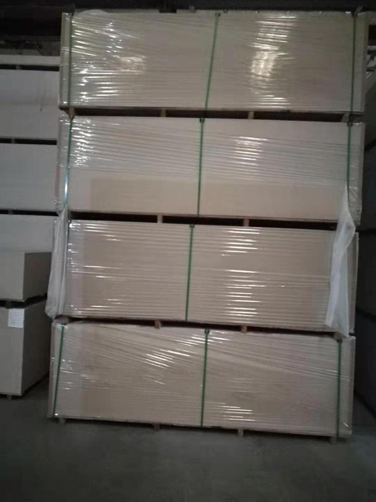 100% Sans amiante Gris Foncé Panneau De Fibrociment, Densité Moyenne Séparation de Ciment Mur Panneau Plaqué