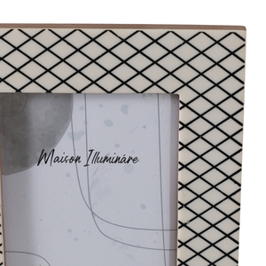 Modern <b>Picture</b> <b>Frame</b> Diamond Border Pattern 4x6 In Decorative Photo <b>Frame</b> Wall Tabletop Display - Product Image 5