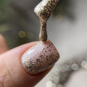 Majida Gel Polish Color 8,5 ml Gold Glitter UV <b>Nail</b> Polish - Product Image 2