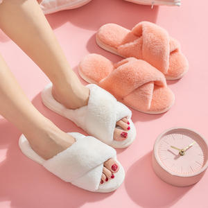 Pantuflas de Invierno para Mujer, Tallas 36-41, con Banda Cruzada, Antideslizantes, de Felpa Suave, para Interiores, Personalizadas, Marca BSCI - Product Image 6
