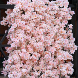 Guirlandes artificielles de fleurs de cerisier, 135 têtes, 100-200 cm, pour décoration extérieure de mariage, utilisation en plafond ou pour climatisation - Product Image 1