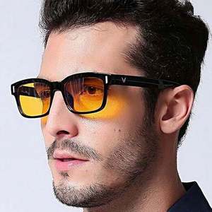 Gafas de Computadora con Lentes Amarillas Vintage de Moda, Bloqueo de Luz Azul, Protección UV400 para Hombre, Gafas Anti Luz Azul - Product Image 1