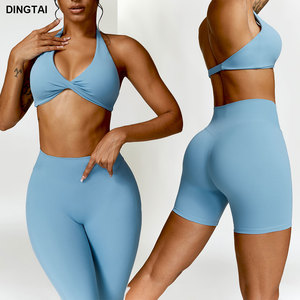 Set da Yoga e Palestra 4 Pezzi Guangzhou DingTai: Top Sportivo con Zip, Giacca a Maniche Lunghe, <span class=keywords><strong>Pantaloncini</strong></span> a Vita Alta e Leggings Push-up - Product Image 5