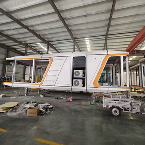 Capsula Abitativa Versatile: Spazio Adattabile per Uso Residenziale e Commerciale con Camera da Letto, Soggiorno, Cucina - Product Image 5