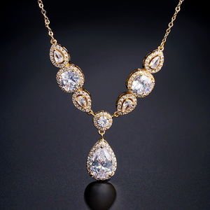 RAKOL NP2197 Collier élégant en forme de larme de cristal pour femme - Product Image 3