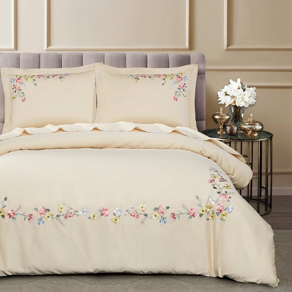 Juego de cama de estilo Pastoral con estampado de flores bordadas, juego de funda nórdica suave permeable al aire para el hogar