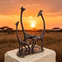 Sculptures d'art en fonte de luxe, famille de trois girafes, ornement en métal, statue animale parent-enfant, décoration de salon