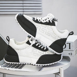 2025 nouvelles chaussures à la mode pour hommes belles chaussures de sport et de loisirs de haute beauté minces - Product Image 4