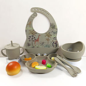 Plato de Alimentación para Bebés con Ventosa, Material de Grado Alimenticio, Plato Dividido con Diseño de Animales, Babero para Bebé - Product Image 3