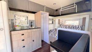 Vente directe d'usine en Chine, camping-car standard tout-terrain, camping-car, caravane <span class=keywords><strong>de</strong></span> voyage, camping-car avec lits, réservoir d'eau, toilettes - Product Image 4