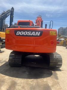 Excavatrice sur chenilles d'occasion Doosan DX140LC, pelle hydraulique moyenne pour la construction et les travaux de terrassement - Product Image 3