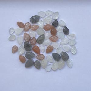 Pierres précieuses en forme de feuille sculptées à la main en pierre de lune naturelle pêche, blanche et grise de 8 mm, 10 mm, 12 mm pour la fabrication de bijoux, qualité AAA, neuves, conformes aux normes Alibaba - Product Image 4