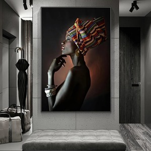 Arte murale in tela di arte del soggiorno in stile africano in stile Art Art di ispirazione Art "ragazza nera con gioielli in argento" - Product Image 2