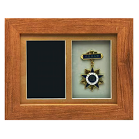 Custom Framed Display Case untuk koleksi pin lencana medali Jersey Patch kotak bayangan bingkai dinding dipasang koleksi pemegang