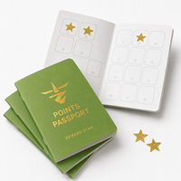 Passeport personnalisé pour enfants avec couverture colorée estampée à chaud en feuille d'or, coins arrondis et reliure agrafée – Impression de passeport de récompense