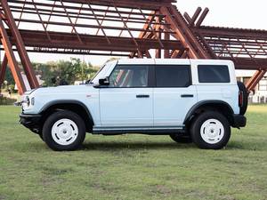 <span class=keywords><strong>Ford</strong></span> <span class=keywords><strong>Bronco</strong></span> 2026 2.3T Versión Estándar de Gasolina <span class=keywords><strong>1966</strong></span>, SUV Todoterreno con Tracción en las Cuatro Ruedas, Disponible para la Venta - Product Image 4