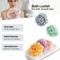 Sujie Soft Pink Tone, Bentuk Bunga Mawar yang Indah, Tekstur Lembut dengan Busa Melimpah, Aksesori Mandi Harian yang Stylish, Spons Mandi