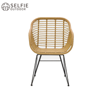 Chaise de salle à manger d'extérieur moderne en rotin imperméable avec structure métallique - Empilable, légère, durable, confortable, garantie 3 ans, pour hôtel