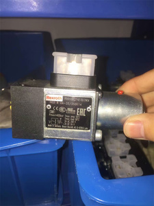 Solenoide de Alta Calidad R901445100 5-4WE10J5X/EG110N9K4/M R901339894 5-4WE10Y5X/EG24N9K4/M - Product Image 1