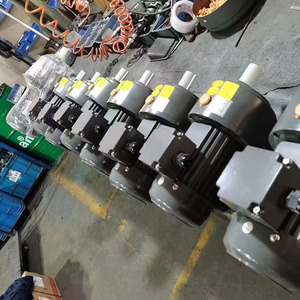 Nouveau Moteur à Engrenages Hélicoïdaux Ch/CV Original pour Convoyeur 0.18-132kW 85-18000N.m Couple Élevé Large Plage Personnalisé OEM ODM Vente en Gros - Product Image 4