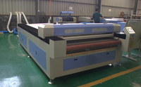 Machine de découpe laser CO2 de haute précision pour porte-clés en acrylique sans bavures, machine de découpe laser pour plastiques non métalliques