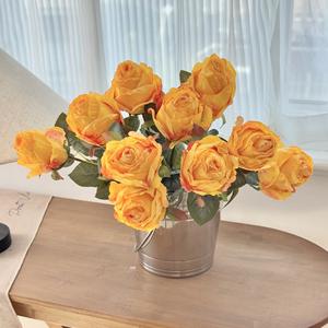 Bouquet de fleurs artificielles Elsa Rose, fleurs en soie jaunes, haute simulation, accessoire de décoration de mariage - Product Image 1