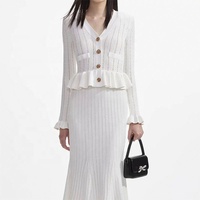 Ensemble haut et jupe en tricot à col carré pour femmes, manches longues, rayé, polyester, taille froncée, coupe ajustée, automne