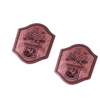 Étiquette de vin métallique personnalisée en feuille d'aluminium dorée 3D avec logo en relief et en creux