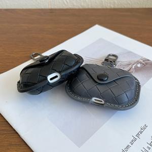 Nueva Funda Protectora de Cuero Tejida a Mano para Auriculares Apple AirPods 1/2/3/4/5, Resistente a Impactos - Product Image 6