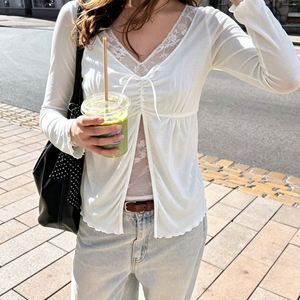 Lace <b>Patchwork</b> Faux Layered Flared Sleeve <b>Top</b> Bow Detail A Line Hem Slim Fit Solid Color Hot Girl Layering Long Sleeve Tee - Product Image 3