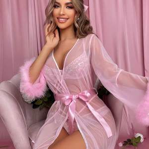 Set di Lingerie Sexy da Notte per Donna, Biancheria Intima in Pizzo Personalizzata, Completo 3 Pezzi con Reggiseno, Mutandine e Vestaglia - Product Image 2