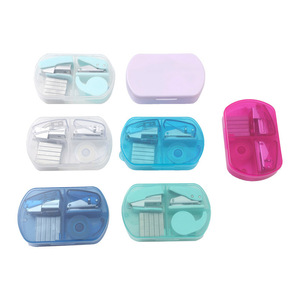 Mini <span class=keywords><strong>Engrapadora</strong></span> Manual de Plástico 4 en 1, Juego de Papelería con Grapas de 13/14 mm y Capacidad <span class=keywords><strong>para</strong></span> 5 Hojas <span class=keywords><strong>para</strong></span> Estudiantes - Product Image 4