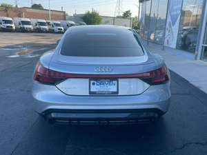 Meilleur <span class=keywords><strong>prix</strong></span> <span class=keywords><strong>Audi</strong></span> E-tron <span class=keywords><strong>GT</strong></span> berline 4 portes d'occasion Premium Plus, transmission intégrale, moteur turbo, sièges en cuir, régulateur de vitesse adaptatif, conduite à gauche, électrique, 2020 - Product Image 2