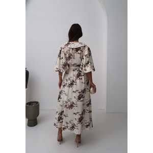 เดรสลายสีน้ำตาลแบบขายส่ง คอปกปีเตอร์แพน ทรงหลวม สวมใส่สบายๆ ระบายอากาศได้ดี ผูกเอวได้ - Product Image 1