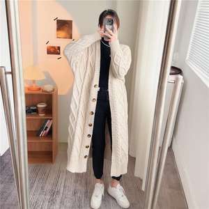 2023 automne nouveauté à manches longues poitrine ouverte gros bouton Super Long câble tricot femmes pull manteau - Product Image 1