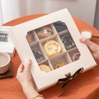 Boîte de papier d'emballage de macaron de palmier de gâteau de lune de pâtisserie de jaune de conception simple de haute couture avec la fenêtre transparente