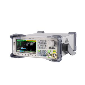 Générateur de formes d'onde arbitraires Siglent SDG1062X 60 MHz 2 canaux, fréquence d'échantillonnage 150 MSa/s, résolution 14 bits, écran 4,3 pouces, sinusoïdal - Product Image 1