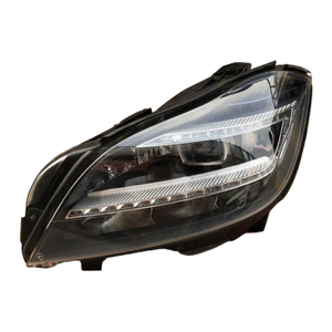 Fari LED Adattivi Originali di Alta Qualità per <span class=keywords><strong>Mercedes</strong></span> Benz <span class=keywords><strong>CLS</strong></span> Classe <span class=keywords><strong>C218</strong></span> <span class=keywords><strong>CLS</strong></span> 350/400/500/<span class=keywords><strong>CLS</strong></span> 63 AMG 2011-2018 - Product Image 3