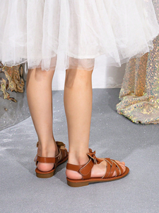 Sandales plates d'été pour filles, style romain, confortables, respirantes et légères, pour la plage. - Product Image 5