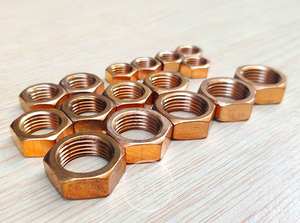 Yushung <span class=keywords><strong>Bronze</strong></span> Marine Grade C65100 Siliziumbronze Maschinenschrauben Sechskantmuttern 6g bis <span class=keywords><strong>3</strong></span>/8 Zoll - Product Image 3