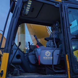 Excavadora Komatsu PC400-8 Usada, 40 Toneladas, Maquinaria Pesada para Movimiento de Tierras en Canteras, Buen Estado de Funcionamiento, Lista para Enviar, en Stock - Product Image 4