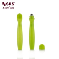 Rouleau applicateur cosmétique vert vif, emballage pour sérum de soins oculaires