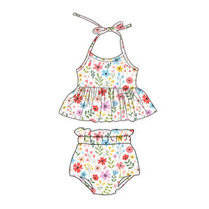 Conjunto de Top Halter sin Mangas para Niñas al por Mayor con Pantalones Cortos con Volantes de Cintura Alta y Estampados de San Valentín - Product Image 6