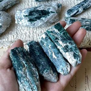 Wholesale Natural <b>Crystal</b> Mineral Specimen High Quality Rough Green Blue Kyanite <b>Raw</b> Semi Precious Stone for Home Decor Gift - Product Image 1