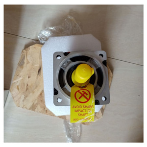 Servomotor AB Rockwell TLP-B145-200-D.JMC2A 380V Instalación Horizontal - Product Image 1