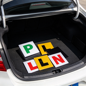 Pegatina Reflectante Magnética para Coche de Conductor Aprendiz (LPN), Placa de Advertencia Removible y Reutilizable para Conductores Principiantes - Product Image 5