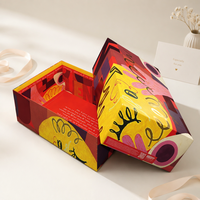 Boîte en papier kraft ondulé de luxe pour bonbons, avec logo personnalisé imprimé, décoration pliable, pour cadeaux, aliments, cosmétiques