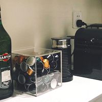 Porte-capsules à café en acrylique pour cuisine avec couvercle, boîte de rangement réutilisable de 5x5 pouces pour capsules, sachets de thé et organisateur de bonbons